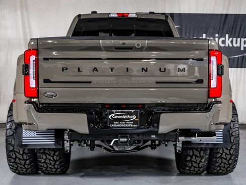 Used 2026 Ford F450 Platinum AWD/4WD image 9