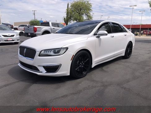 Used 2017 Lincoln MKZ Reserve w/ Drivers Package AWD/4WD image 4