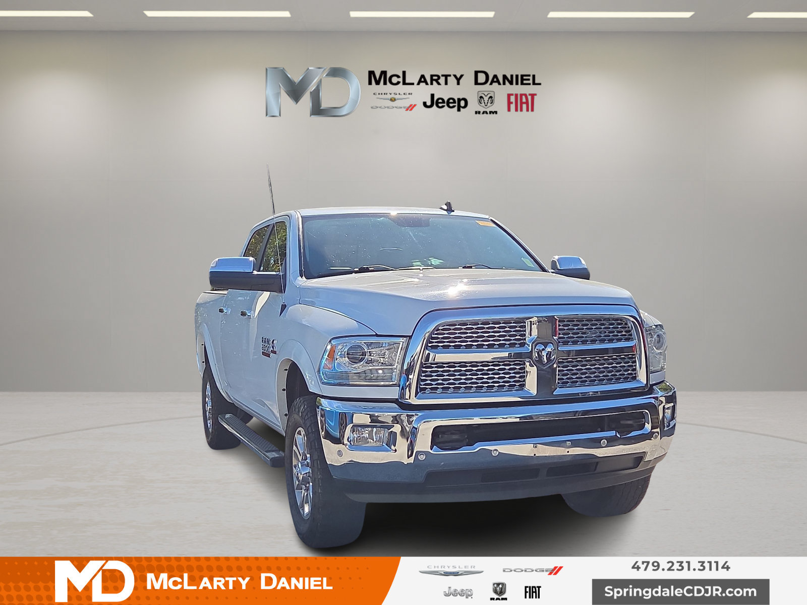 Used 2018 RAM 2500 Laramie AWD/4WD image 1