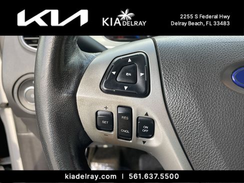 Used 2014 Ford Taurus SEL w/ Equipment Group 201A image 28