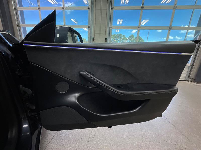 Used 2024 Tesla Model 3 Long Range AWD/4WD image 28