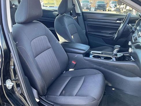 Used 2024 Nissan Altima 2.5 SV image 22