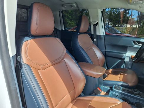 Used 2022 Ford Maverick Lariat w/ Equipment Group 500A Standard image 28