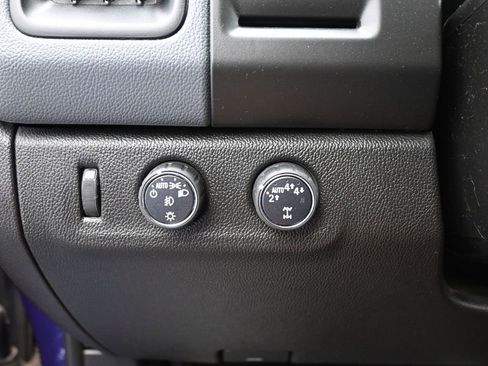 Used 2017 Chevrolet Colorado Z71 image 14