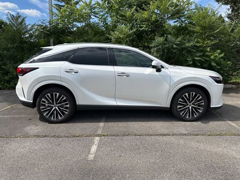 Used 2023 Lexus RX 350 Premium Plus w/ Accessory Package (K3) FWD image 2
