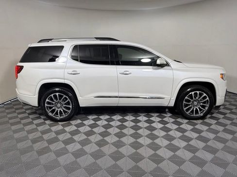 Used 2021 GMC Acadia Denali w/ Denali Technology Package FWD image 7