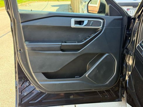 Used 2020 Ford Explorer 4WD Police Interceptor w/ Ultimate Wiring Package image 32