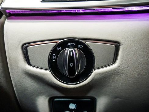 Used 2015 Mercedes-Benz S 550 Sedan image 25