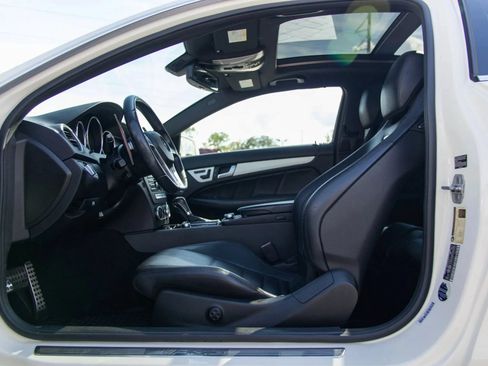 Used 2012 Mercedes-Benz C 63 AMG Coupe w/ Comand Single Disc Pkg image 20