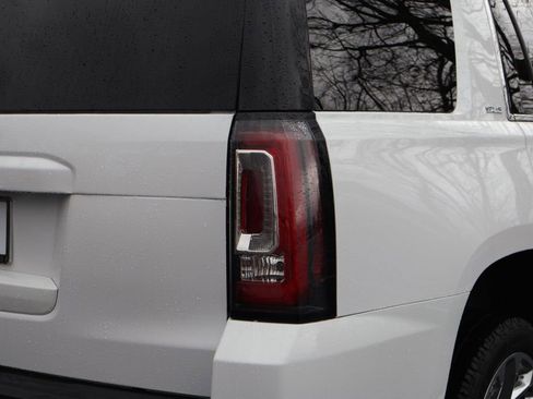 Used 2020 GMC Yukon SLE w/ Convenience Package image 7