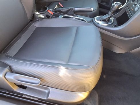 Used 2014 Volkswagen Beetle 2.5 image 17