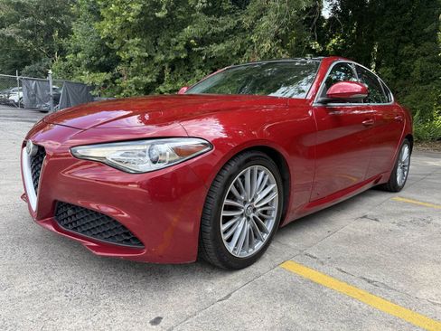 Used 2017 Alfa Romeo Giulia Ti w/ TI Lusso Light Wood Package RWD image 12