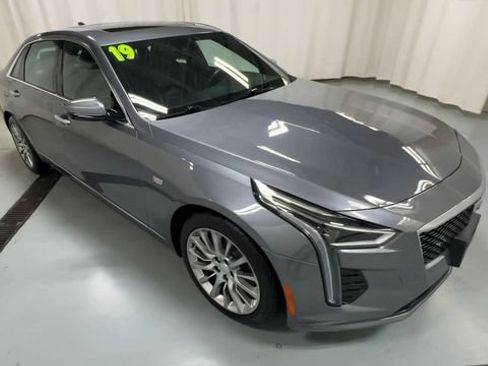 Used 2019 Cadillac CT6 Luxury w/ Driver Awareness Package AWD/4WD image 2