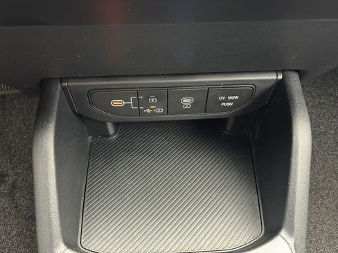 Used 2025 Kia K4 FWD image 20