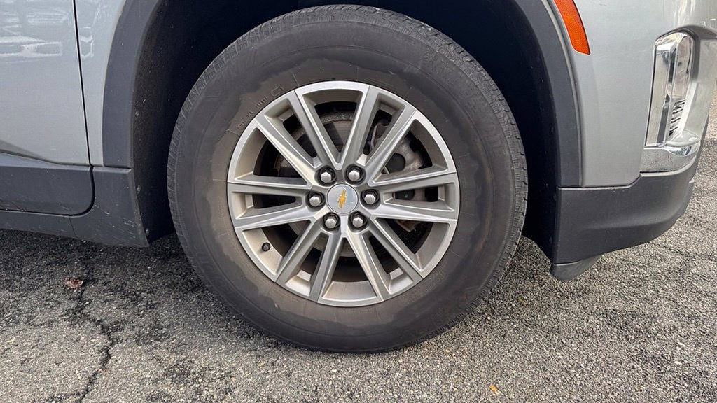Certified 2023 Chevrolet Traverse LT AWD/4WD image 7