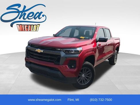 Used 2023 Chevrolet Colorado LT w/ LT Convenience Package III AWD/4WD image 1