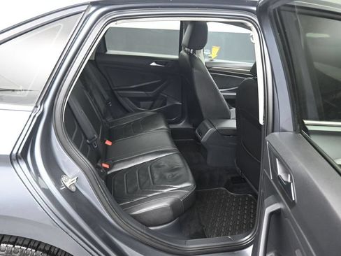 Used 2020 Volkswagen Jetta SEL Premium FWD image 37