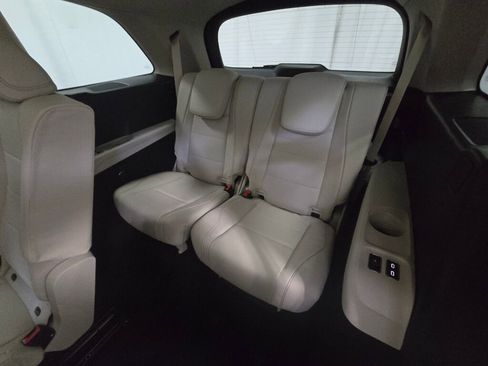 New 2026 Mercedes-Benz GLS 450 4MATIC image 21