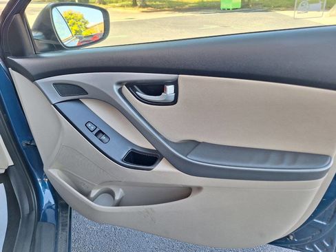 Used 2014 Hyundai Elantra Limited image 20