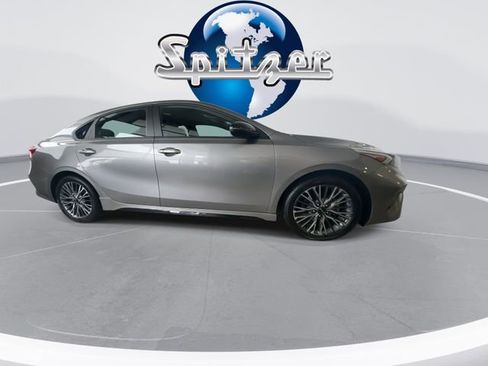 Certified 2024 Kia Forte GT-Line image 10