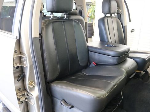 Used 2005 Dodge Ram 3500 Truck SLT w/ Trailer Tow Group AWD/4WD image 17