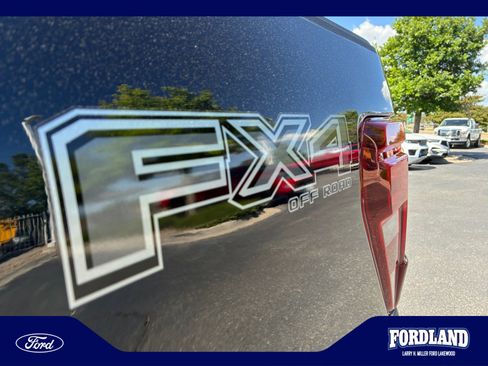 Used 2024 Ford F150 Lariat w/ FX4 Off-Road Package AWD/4WD image 24