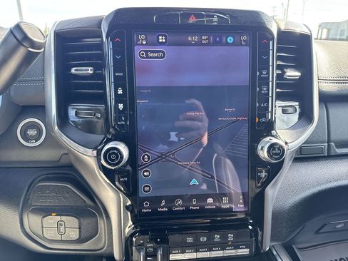 New 2026 RAM 4500 4x4 Crew Cab DRW w/ Laramie Trim Package image 17