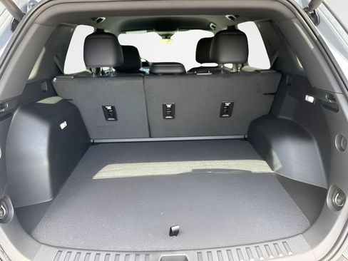 New 2027 GMC Terrain Elevation w/ Elevation Premium Package FWD image 24