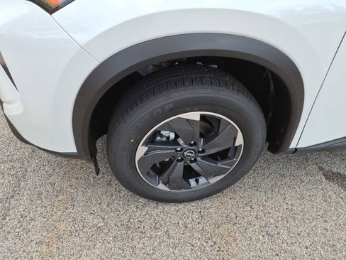 New 2026 Nissan Rogue SV image 6