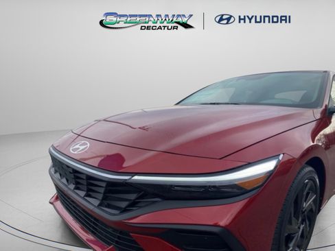 New 2026 Hyundai Elantra Sport FWD image 6