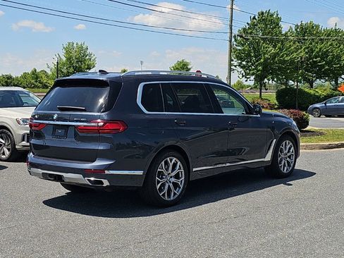 Used 2022 BMW X7 xDrive40i w/ Premium Package AWD/4WD image 13