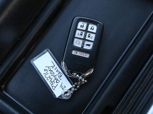 Used 2024 Honda Odyssey EX-L image 34