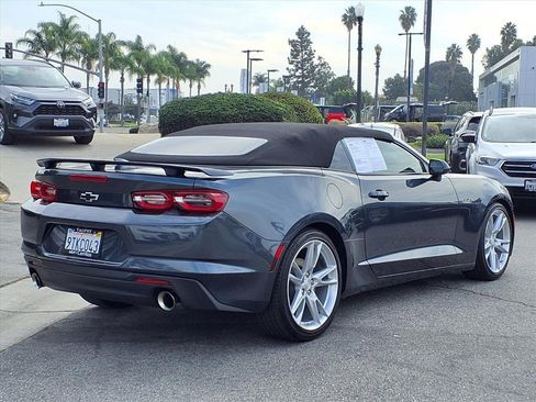 Used 2023 Chevrolet Camaro LT w/ Technology Package image 5