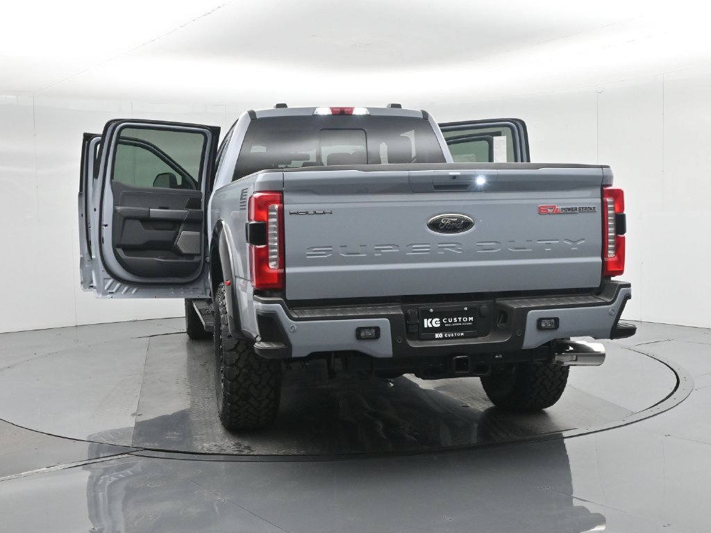 New 2026 Ford F250 Lariat w/ Black Appearance Package AWD/4WD image 37