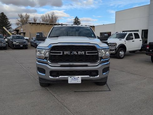 Used 2024 RAM 2500 Tradesman w/ Chrome Appearance Group image 3