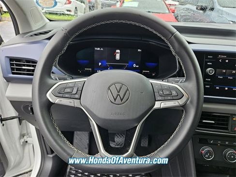 Used 2022 Volkswagen Taos SE image 17