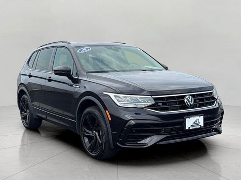 Used 2024 Volkswagen Tiguan SE R-Line AWD/4WD image 24