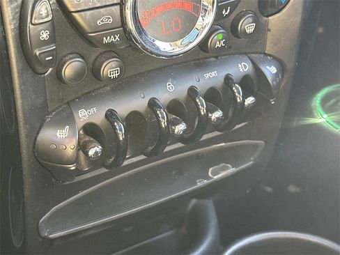 Used 2014 MINI Cooper Countryman S image 31