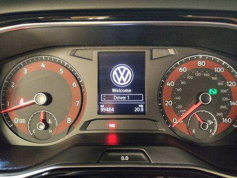 Used 2019 Volkswagen Jetta GLI image 23