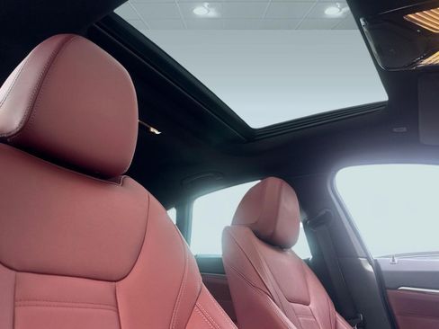 Used 2023 BMW i4 eDrive35 image 14