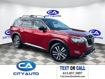 Used 2025 Nissan Pathfinder Platinum w/ Cargo Package