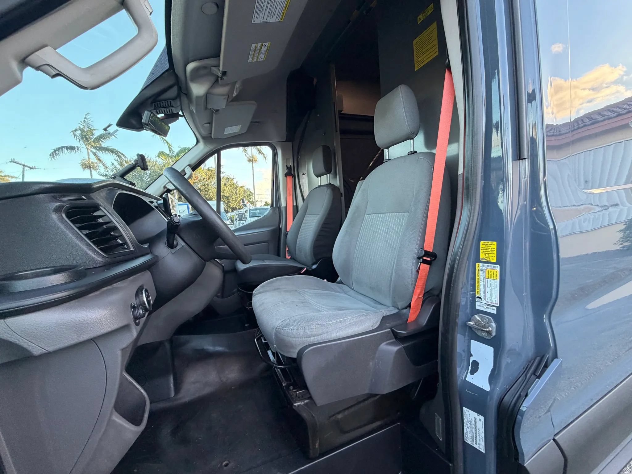 Used 2020 Ford Transit 250 148 High Roof Extended RWD image 14