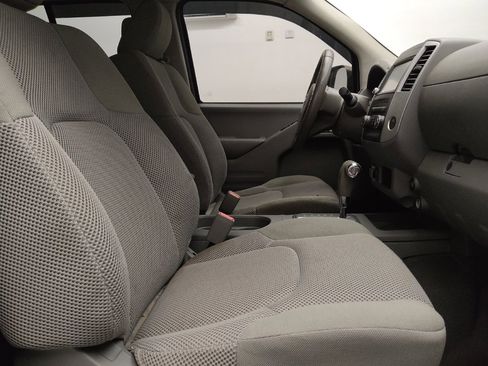Used 2019 Nissan Frontier SV RWD image 21