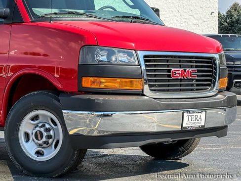 New 2025 GMC Savana 3500 Extended w/ Driver Convenience Package RWD image 2