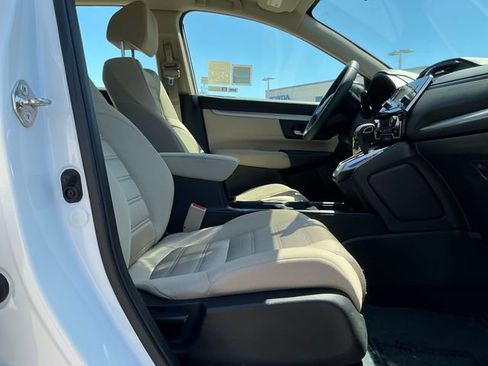 Used 2018 Honda CR-V LX image 32