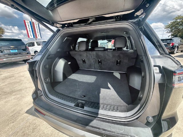 Certified 2026 Chevrolet Equinox LT w/ Convenience Package II AWD/4WD image 25