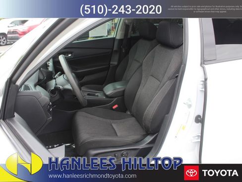 Used 2023 Honda Accord EX image 12