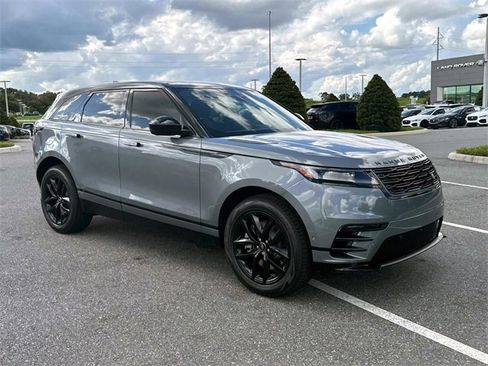 New 2026 Land Rover Range Rover Velar Dynamic SE image 9