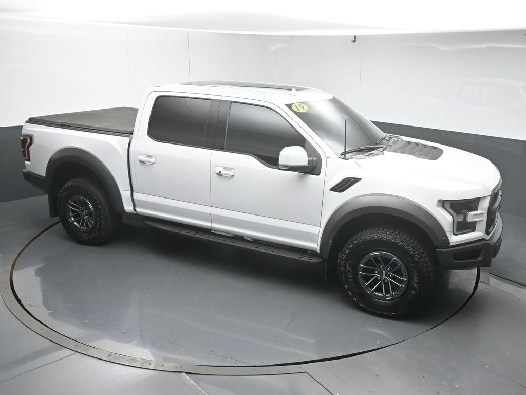 Used 2019 Ford F150 Raptor w/ Equipment Group 802A Luxury AWD/4WD image 40
