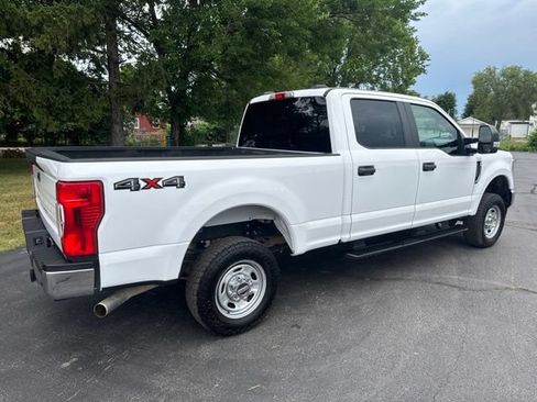 Used 2022 Ford F250 XL w/ Power Equipment Group AWD/4WD image 5